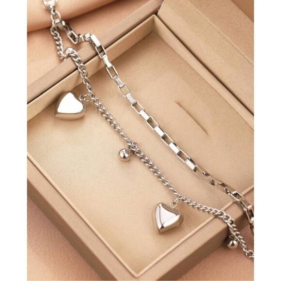 Heart Charm Bracelet - Picture 2 of 5